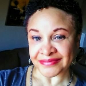 Meet your Posher, Tonya